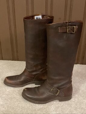 Frye Victoria Tall Riding Boots Brown Leather Buckle Harness Boots